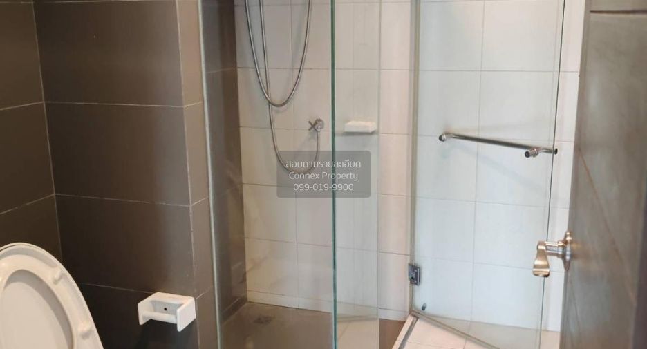 For rent 3 bedrooms townhouse in Don Mueang, Bangkok