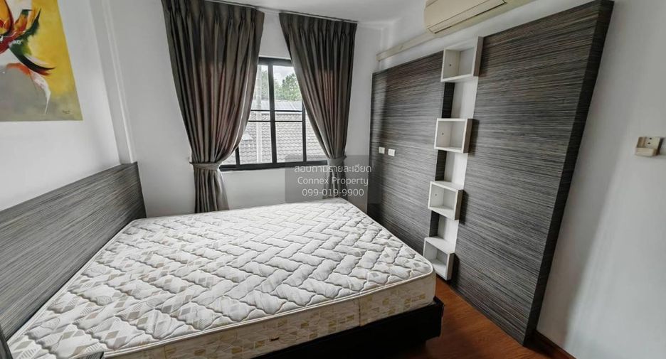 For rent 3 bedrooms townhouse in Don Mueang, Bangkok