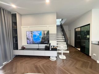 For rent 4 bedrooms house in Bang Phli, Samut Prakan