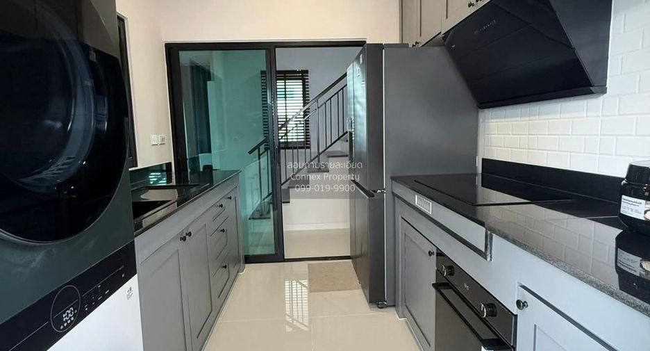 For rent 4 bedrooms house in Bang Phli, Samut Prakan