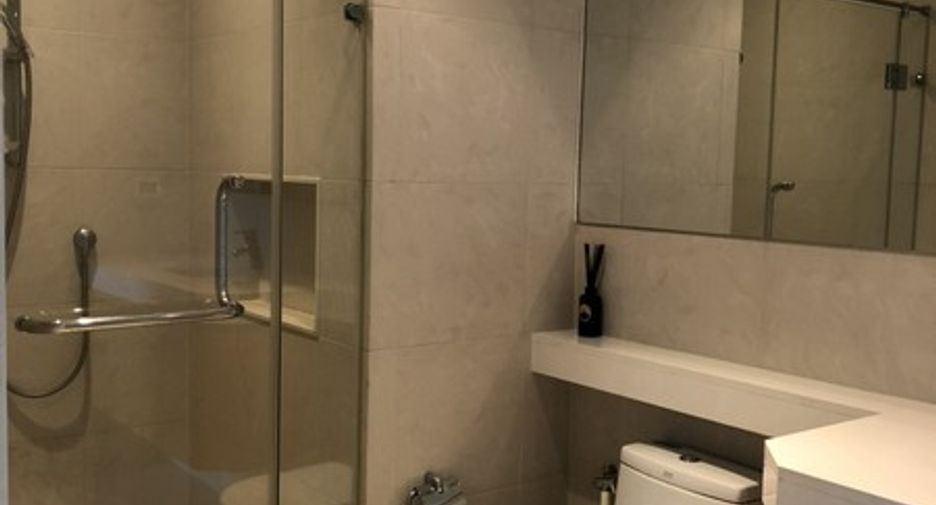 For rent 5 ベッドルーム condo in Pathum Wan, Bangkok