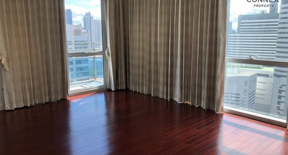 For rent 5 ベッドルーム condo in Pathum Wan, Bangkok