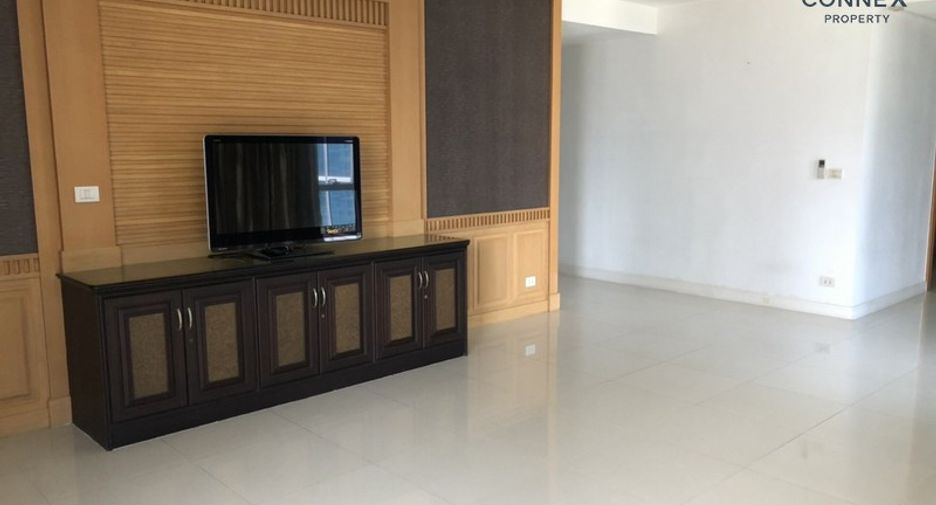 For rent 5 ベッドルーム condo in Pathum Wan, Bangkok