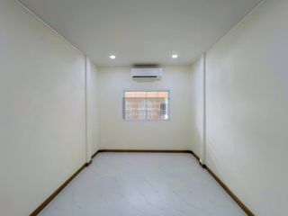 For sale 2 bedrooms townhouse in Bang Bon, Bangkok