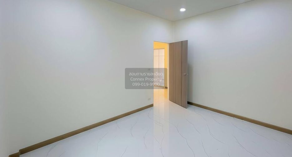 Reihenhaus zum Kauf mit 2 Zimmer in Bang Bon, Bangkok