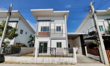 For sale 3 ベッドルーム house in Mueang Samut Prakan, Samut Prakan