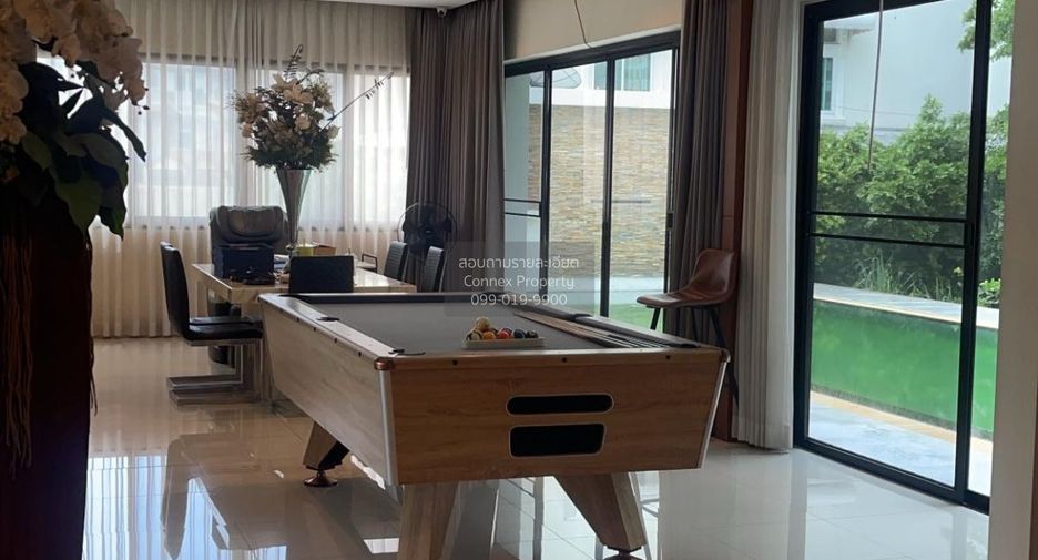 For sale 5 bedrooms house in Bangkok Noi, Bangkok