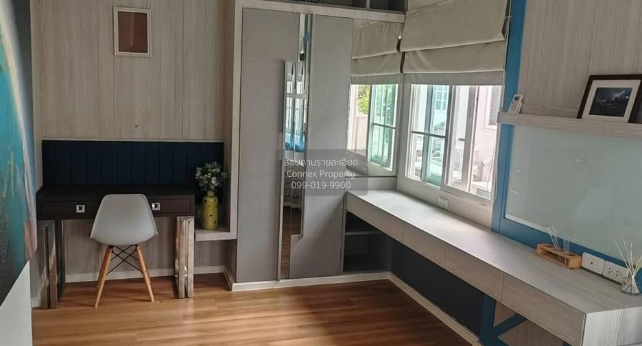 For sale 3 bedrooms townhouse in Bueng Kum, Bangkok