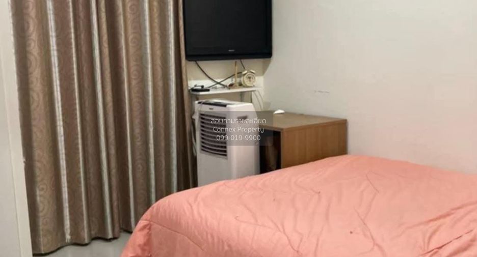 For sale 4 bedrooms townhouse in Phra Samut Chedi, Samut Prakan