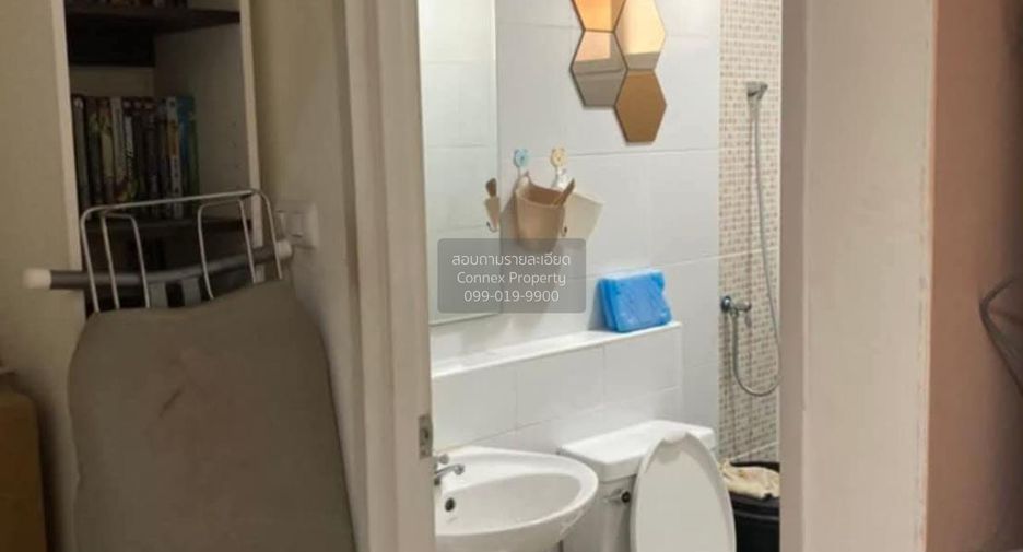 For sale 4 bedrooms townhouse in Phra Samut Chedi, Samut Prakan