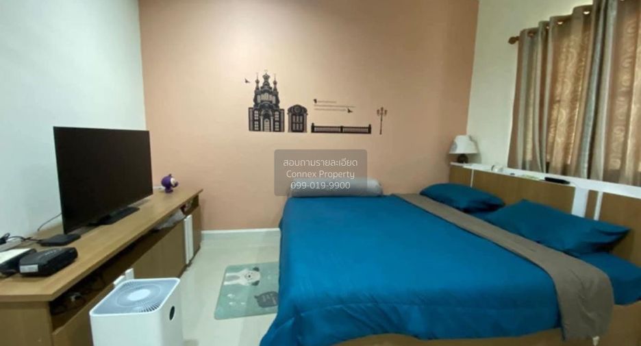 For sale 4 bedrooms townhouse in Phra Samut Chedi, Samut Prakan