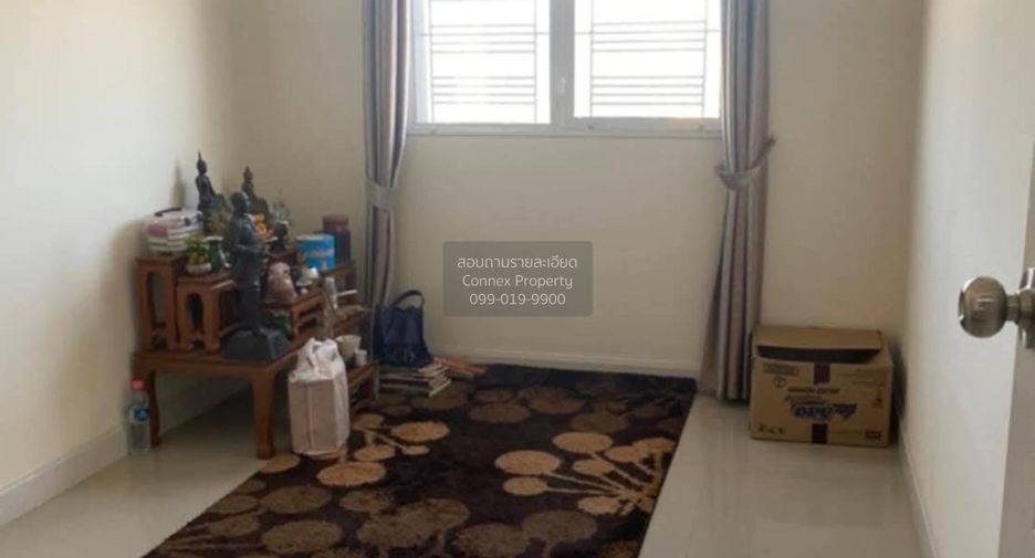 For sale 4 bedrooms townhouse in Phra Samut Chedi, Samut Prakan