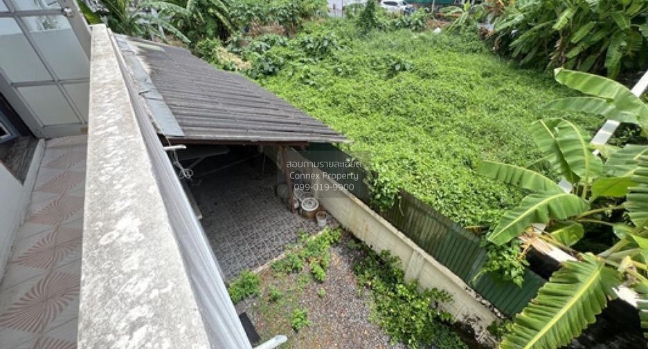 For sale 3 bedrooms house in Taling Chan, Bangkok