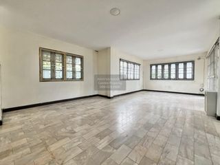 For sale 3 bedrooms house in Taling Chan, Bangkok