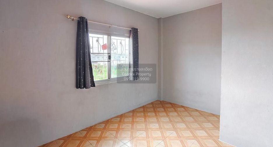 For sale 2 bedrooms townhouse in Phra Samut Chedi, Samut Prakan