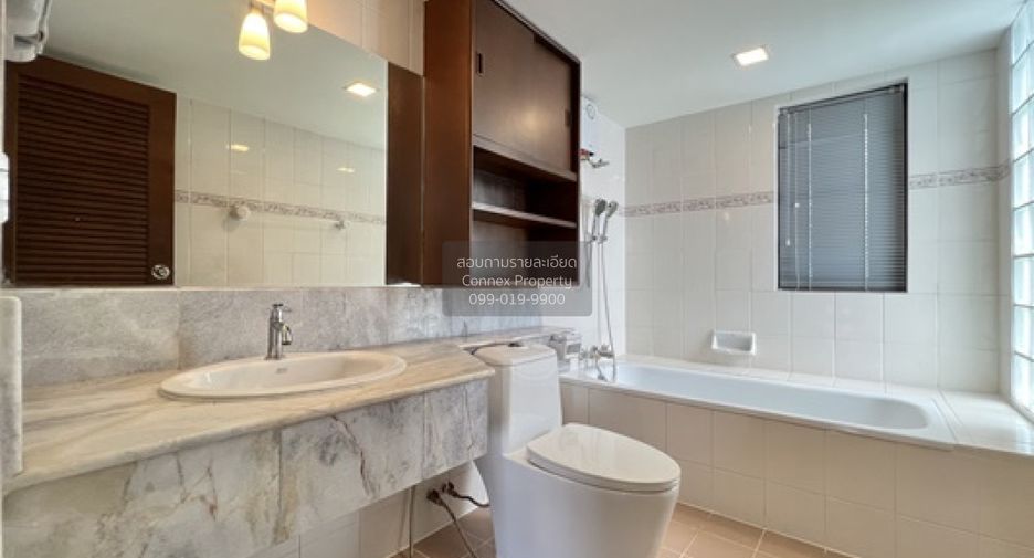 For sale 3 bedrooms house in Sattahip, Chonburi