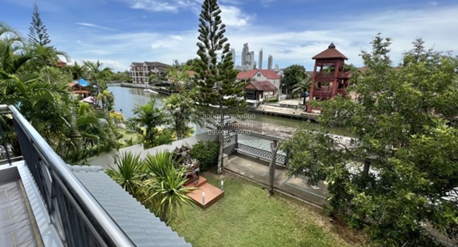 For sale 3 bedrooms house in Sattahip, Chonburi