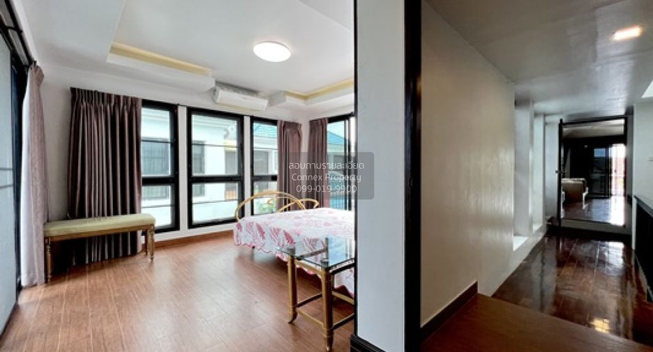 For sale 3 bedrooms house in Sattahip, Chonburi