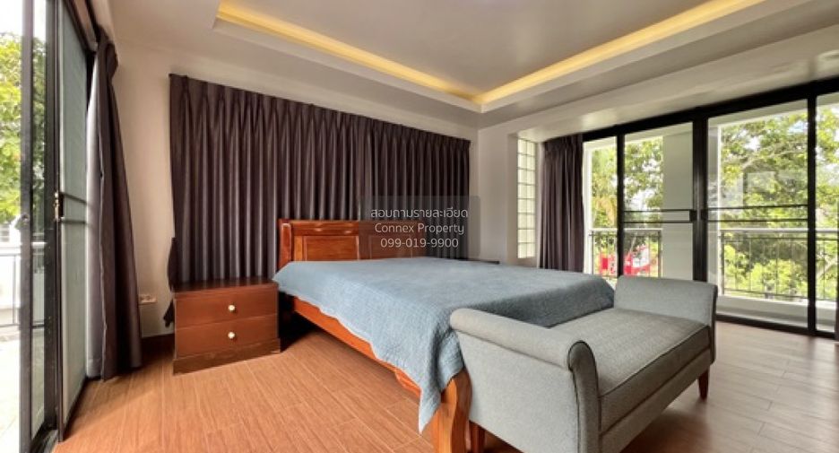 For sale 3 bedrooms house in Sattahip, Chonburi