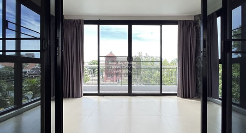 For sale 3 bedrooms house in Sattahip, Chonburi