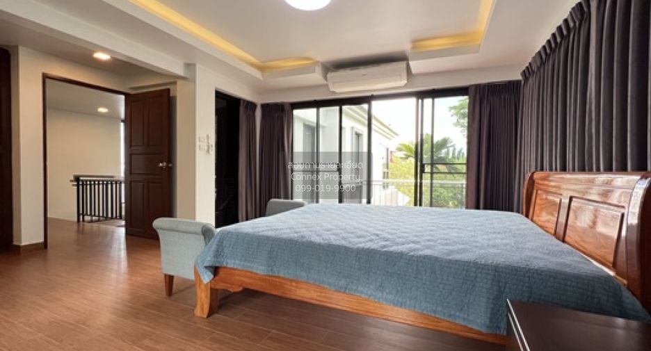 For sale 3 bedrooms house in Sattahip, Chonburi