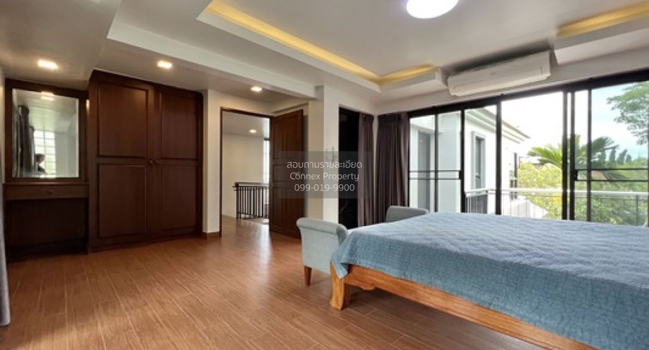 For sale 3 bedrooms house in Sattahip, Chonburi