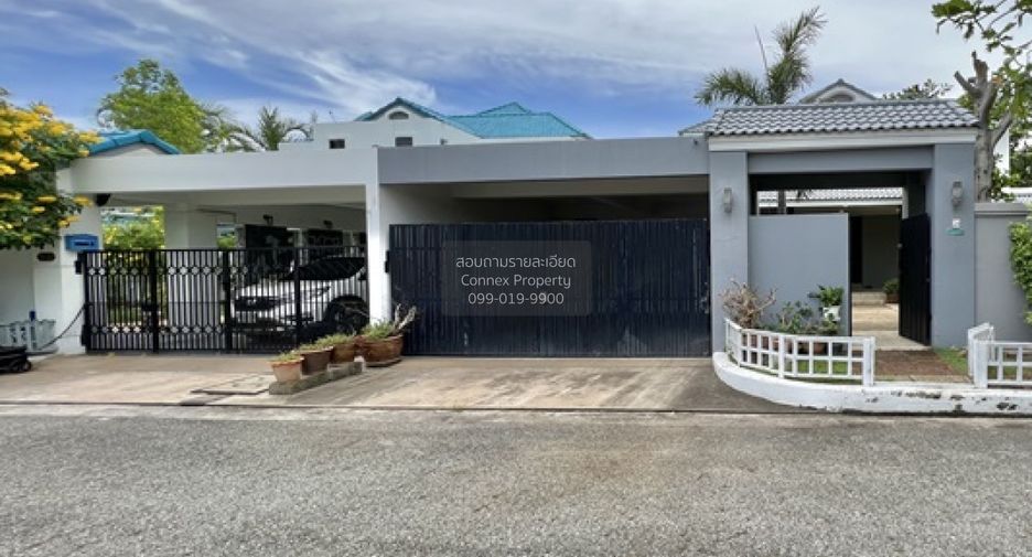 For sale 3 bedrooms house in Sattahip, Chonburi