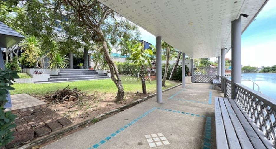 For sale 3 bedrooms house in Sattahip, Chonburi