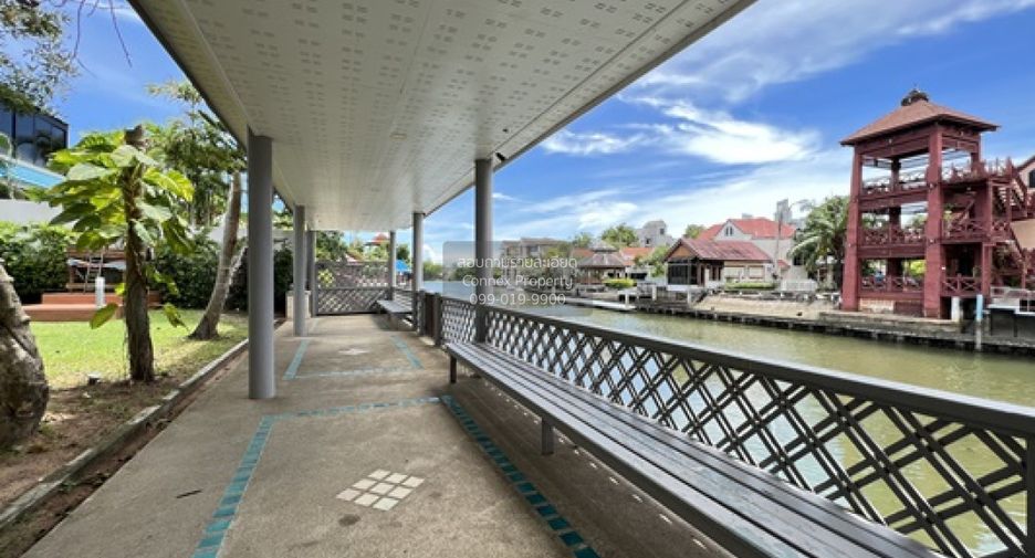 For sale 3 bedrooms house in Sattahip, Chonburi