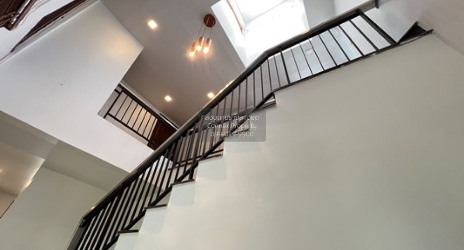 For sale 3 bedrooms house in Sattahip, Chonburi