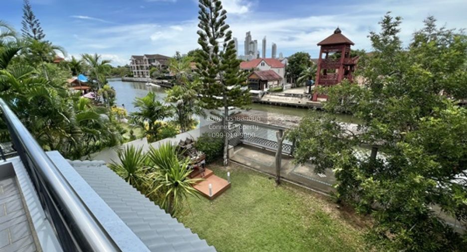 For sale 3 bedrooms house in Sattahip, Chonburi