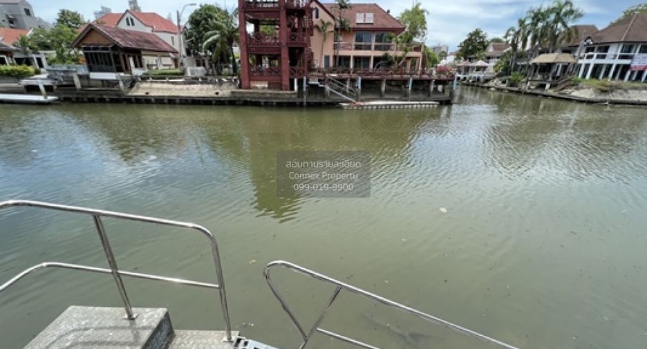 For sale 3 bedrooms house in Sattahip, Chonburi