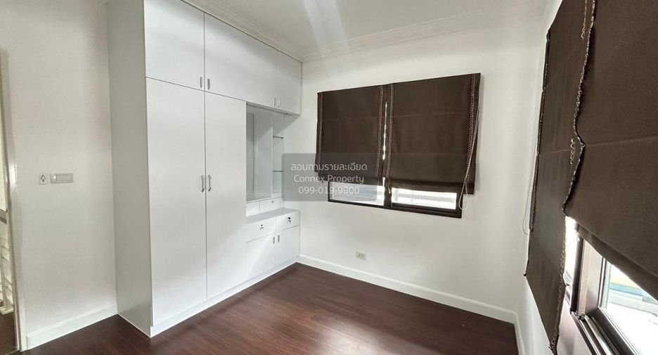 Haus zum Kauf mit 3 Zimmer in Bang Khun Thian, Bangkok