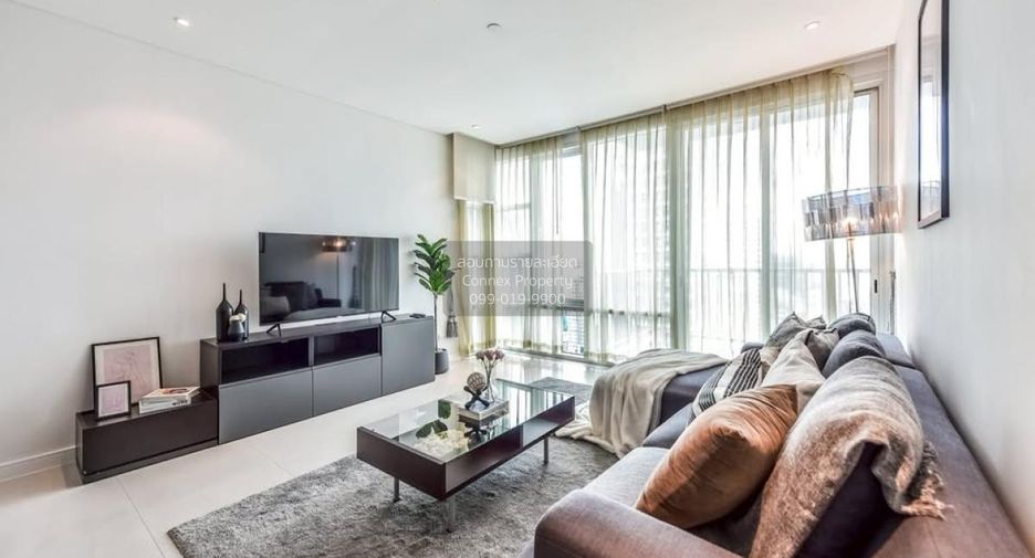 For sale 2 bedrooms condo in Khlong Toei, Bangkok