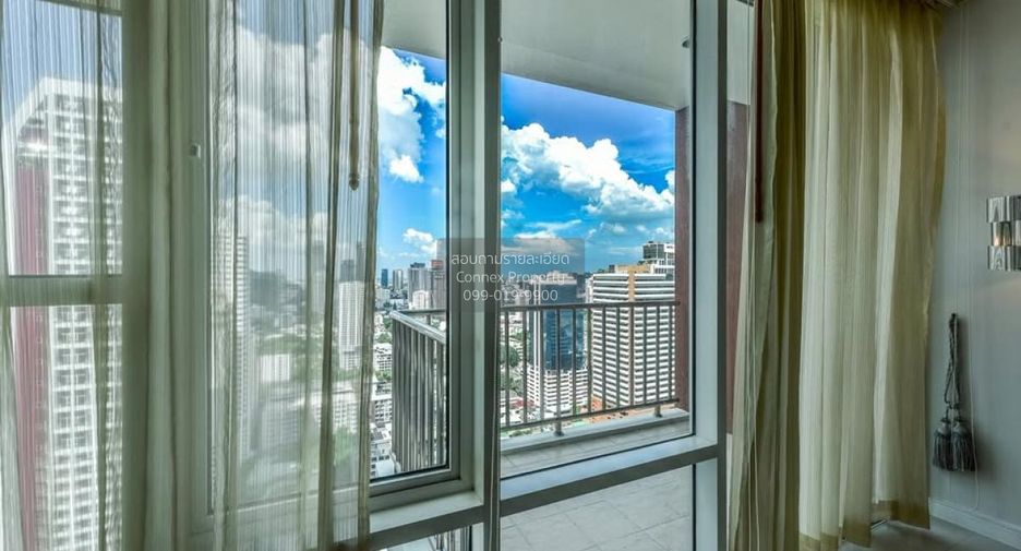 For sale 2 bedrooms condo in Khlong Toei, Bangkok