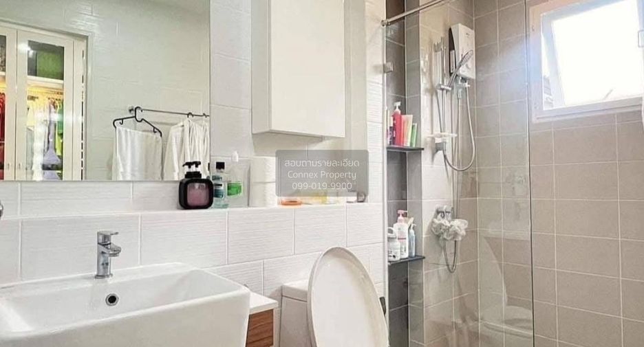 For sale 4 bedrooms house in Khlong Luang, Pathum Thani