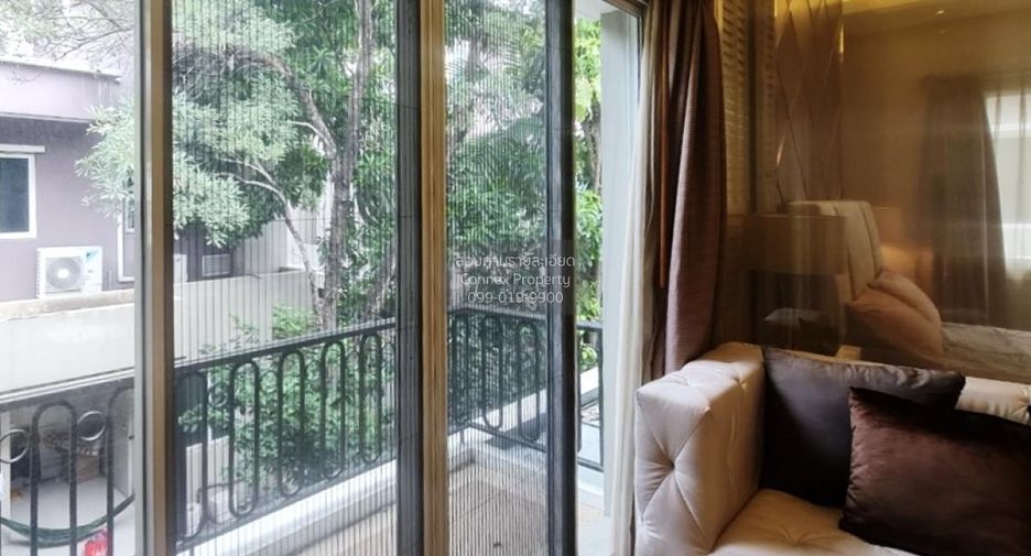 For sale 5 bedrooms house in Khan Na Yao, Bangkok
