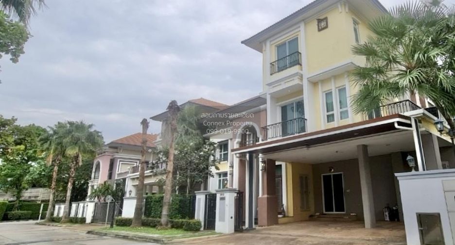 For sale 5 bedrooms house in Khan Na Yao, Bangkok