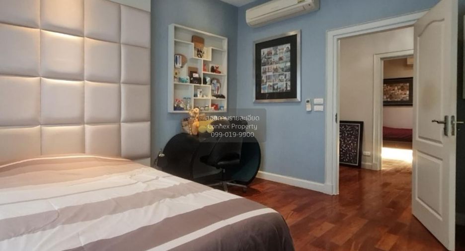 For sale 5 bedrooms house in Khan Na Yao, Bangkok