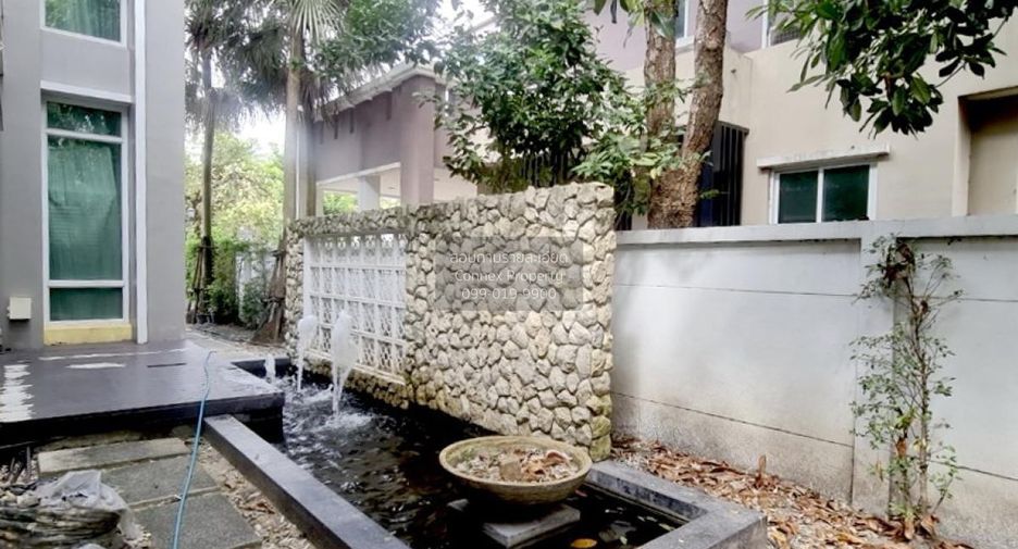 For sale 5 bedrooms house in Khan Na Yao, Bangkok