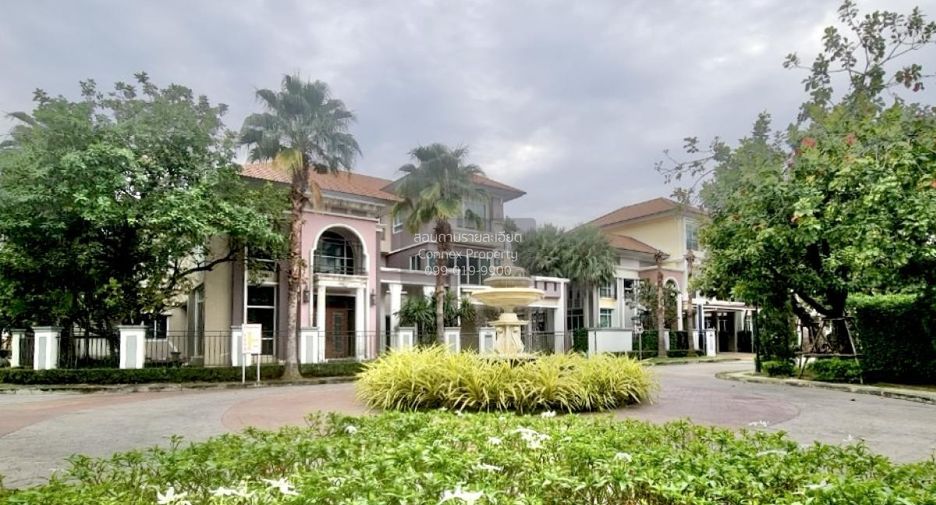 For sale 5 bedrooms house in Khan Na Yao, Bangkok
