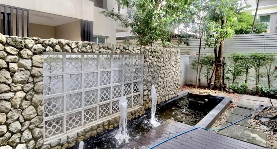 For sale 5 bedrooms house in Khan Na Yao, Bangkok