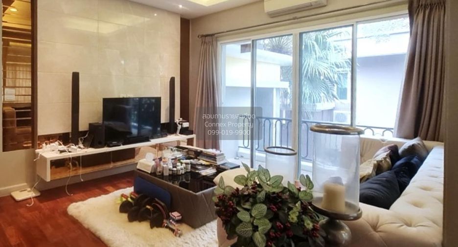 For sale 5 bedrooms house in Khan Na Yao, Bangkok