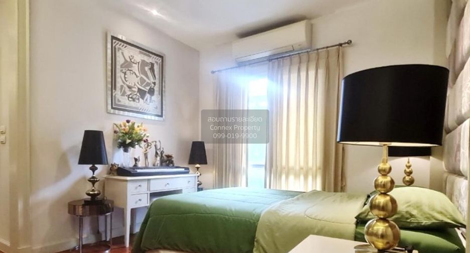 For sale 5 bedrooms house in Khan Na Yao, Bangkok
