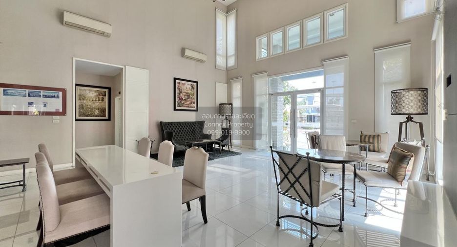 For sale 5 bedrooms house in Khan Na Yao, Bangkok