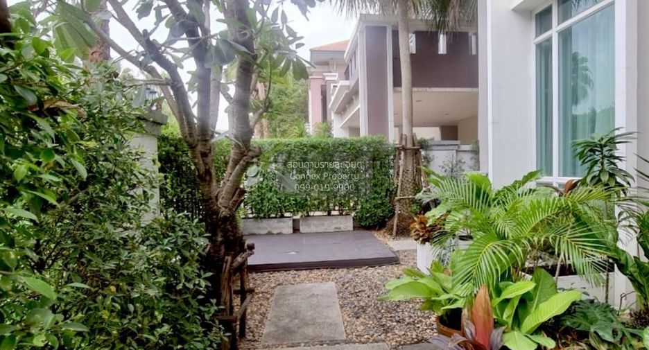 For sale 5 bedrooms house in Khan Na Yao, Bangkok