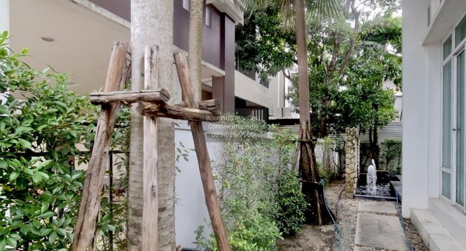 For sale 5 bedrooms house in Khan Na Yao, Bangkok