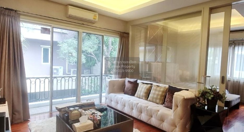 For sale 5 bedrooms house in Khan Na Yao, Bangkok