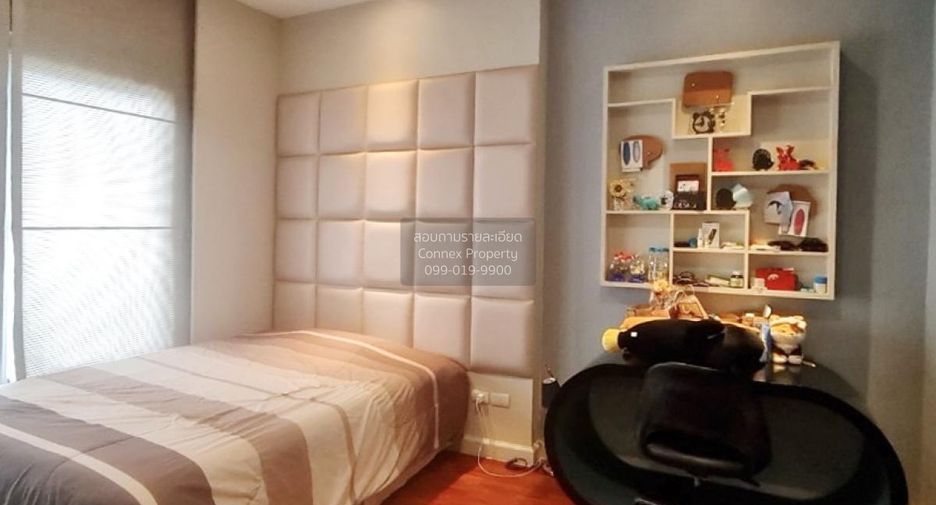 For sale 5 bedrooms house in Khan Na Yao, Bangkok