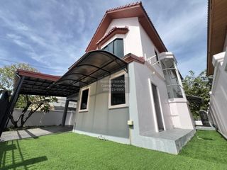 For sale 4 bedrooms house in Khan Na Yao, Bangkok